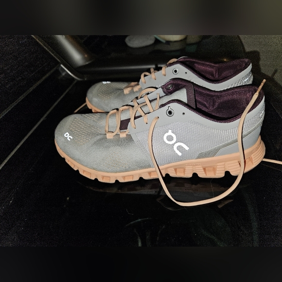 ON Running shoes - Picture 2 of 6